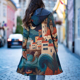 BAIKA női kabát Mediterrán szellő – kapucnis, cipzáras kötött kabát, 100% pamut külső, 90% akril + 10% elasztán belső, mediterrán város és hullámok mintával